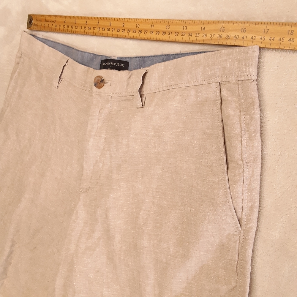 Banana Republic Mens Aiden Chino Shorts Sz.33/Beige Cotton Linen 8" Inseam - Picture 5 of 8